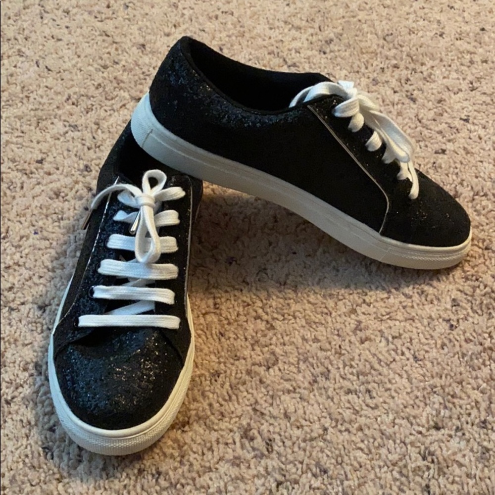 Badgley Mischka Jewel sneakers black glitter sz 7